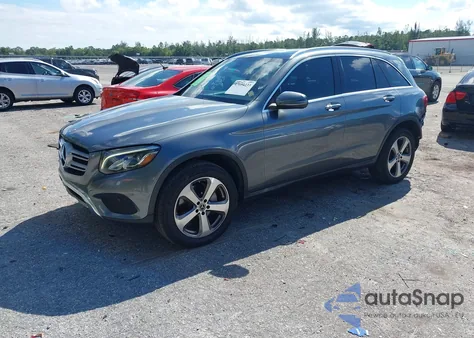 2019 Mercedes-Benz Glc 300 from USA, damaged, VIN WDC0G4JB7KV136032